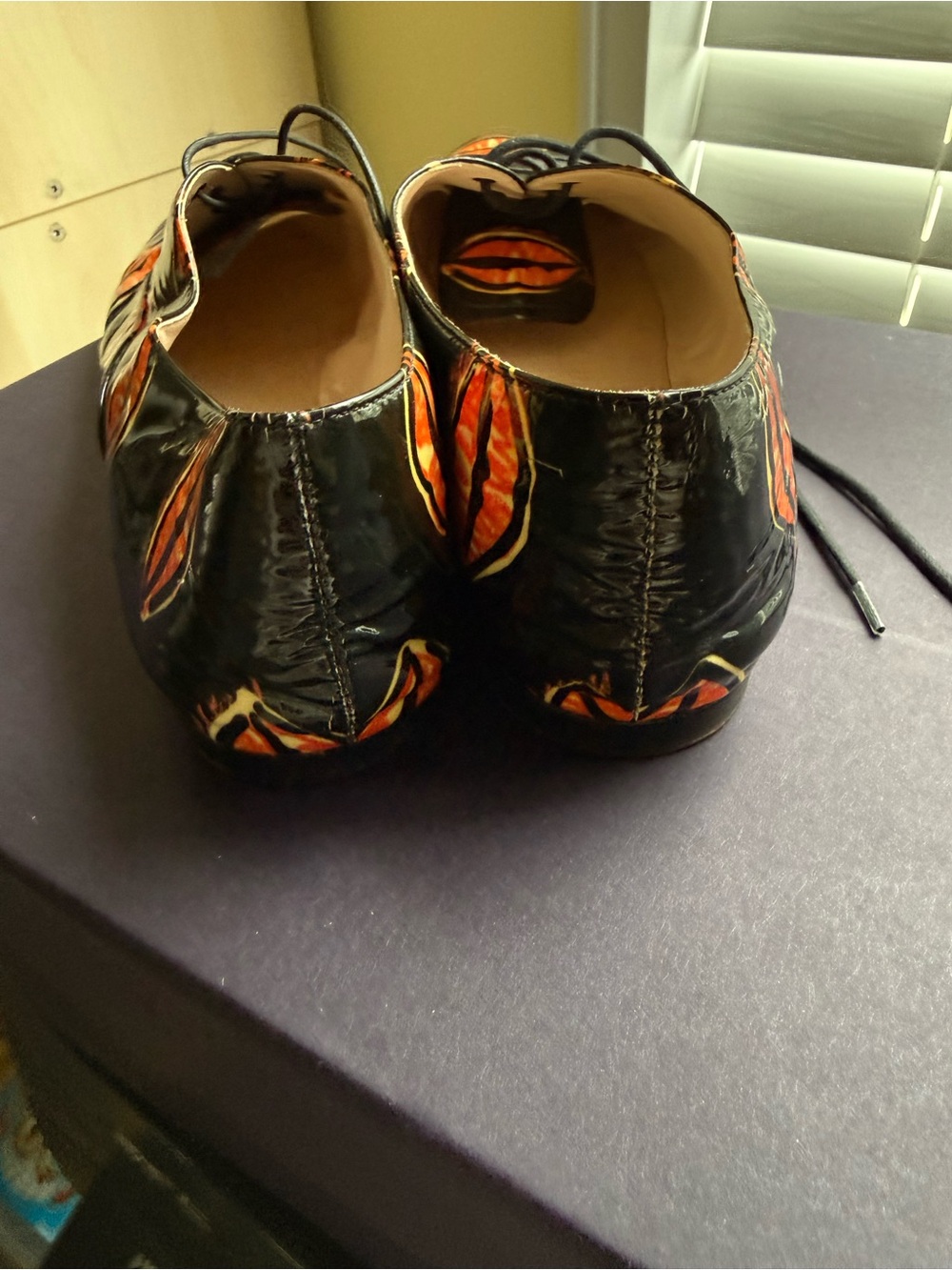 Prada Lips Print Lace-Up Shoes – Size 37 👠🖤🧡 - Picture 8 of 11